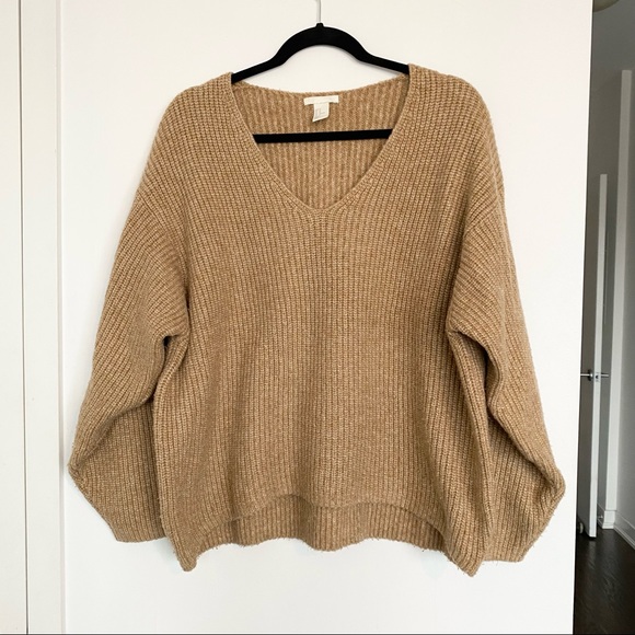 H&M Sweaters - 2/20 H&M cozy camel v-neck sweater